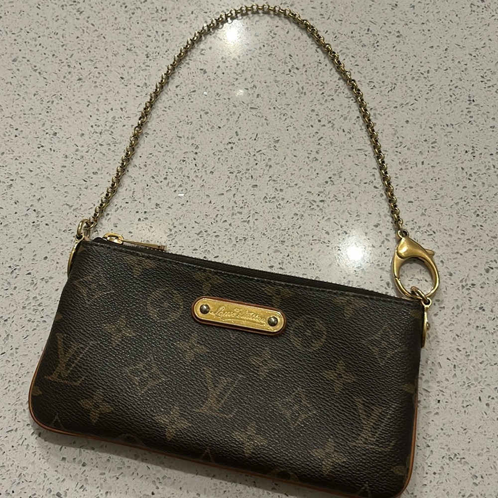 Louis Vuitton Milla Pochette Shoulder Bag